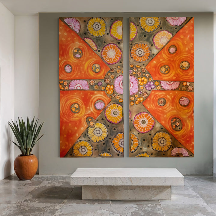 The artwork, OW 4, by Laurie Shapiro, displayed in a room.